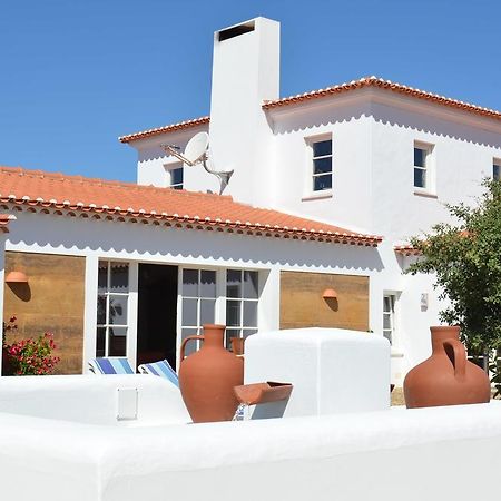 Gotas De Luar Turismo Rural Guest House Вила Нова де Милфонтеш Екстериор снимка