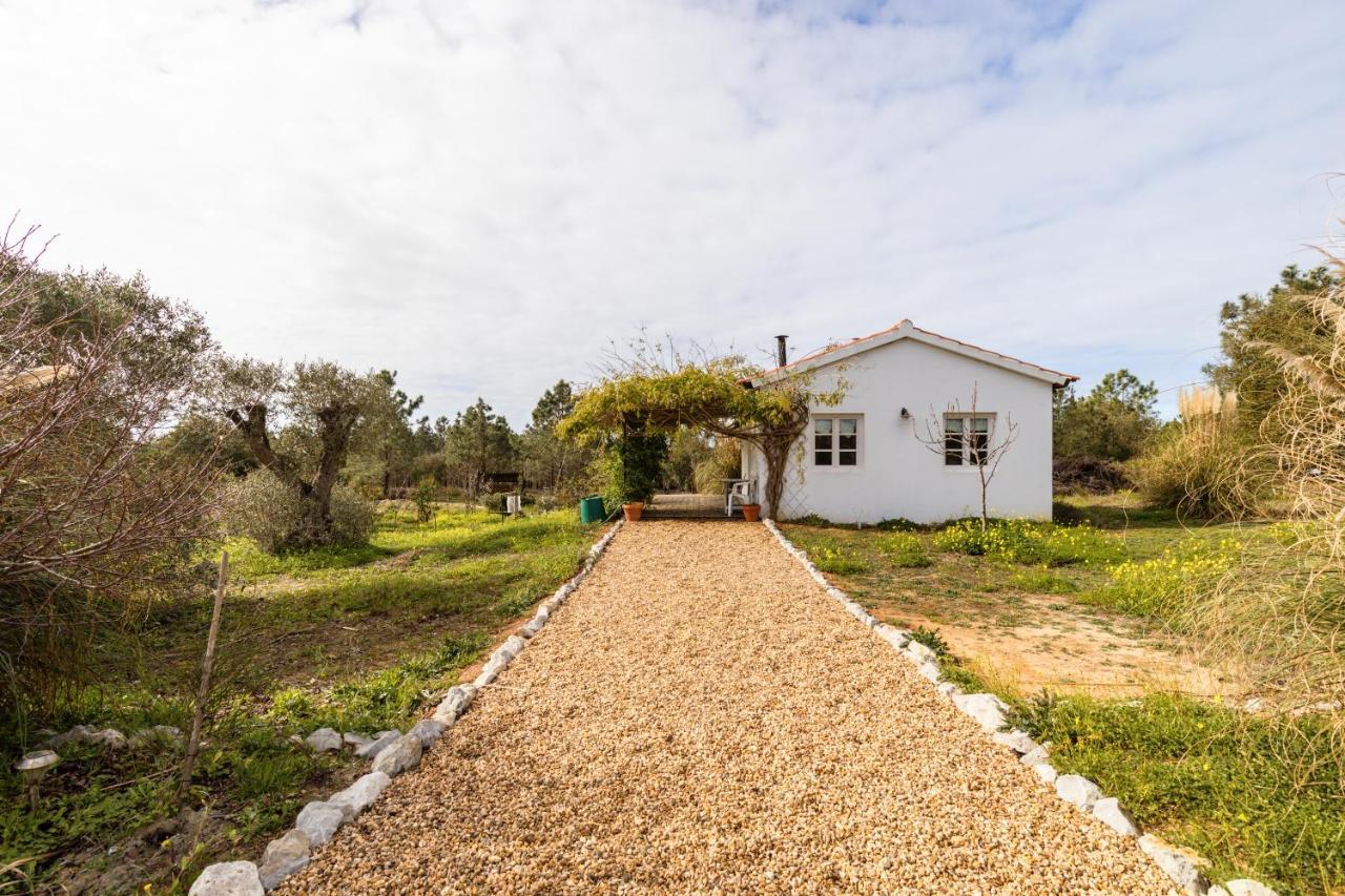 Gotas De Luar Turismo Rural Guest House Вила Нова де Милфонтеш Екстериор снимка