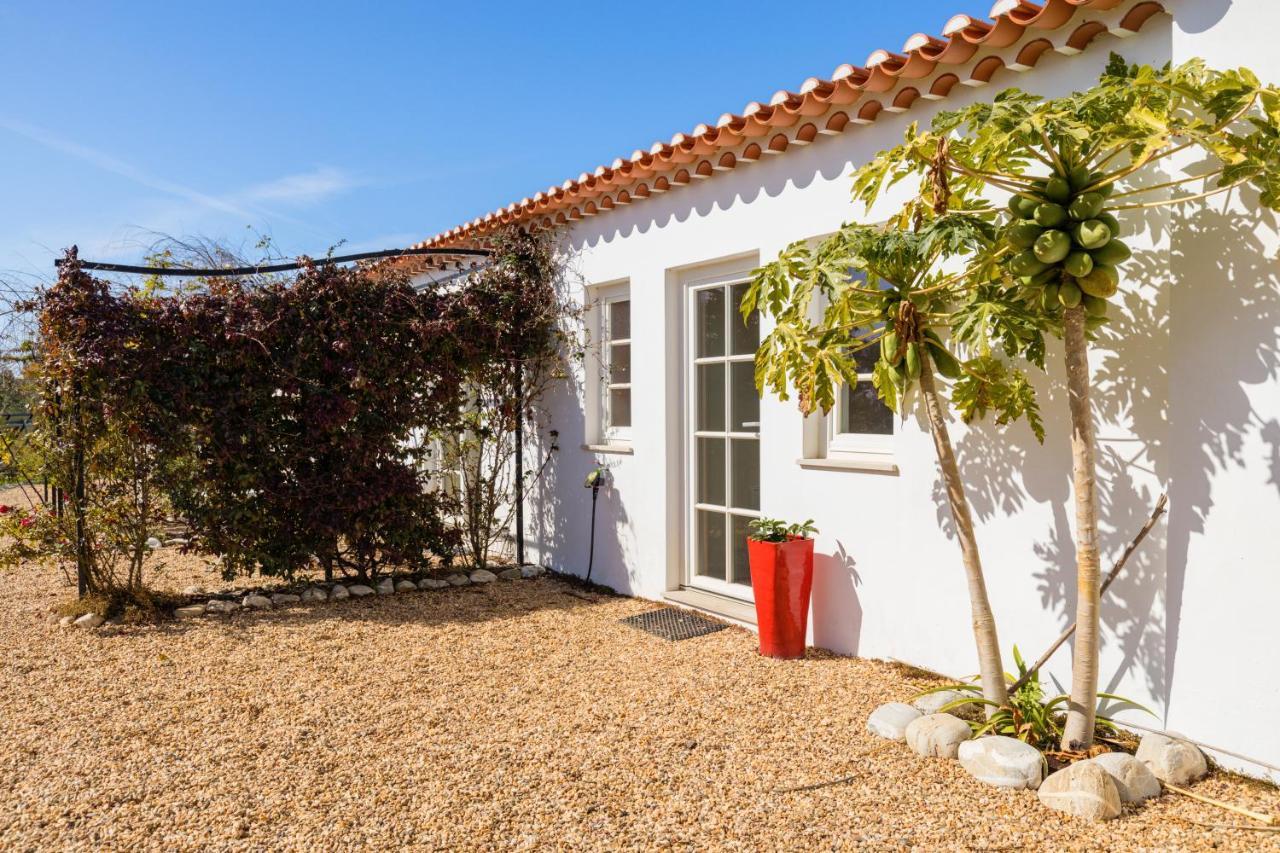 Gotas De Luar Turismo Rural Guest House Вила Нова де Милфонтеш Екстериор снимка