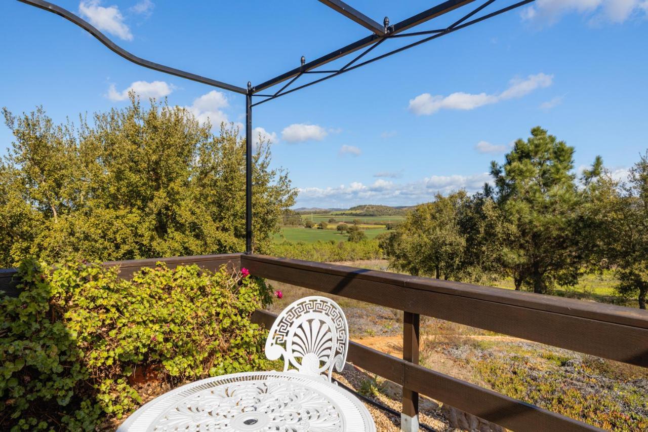 Gotas De Luar Turismo Rural Guest House Вила Нова де Милфонтеш Екстериор снимка