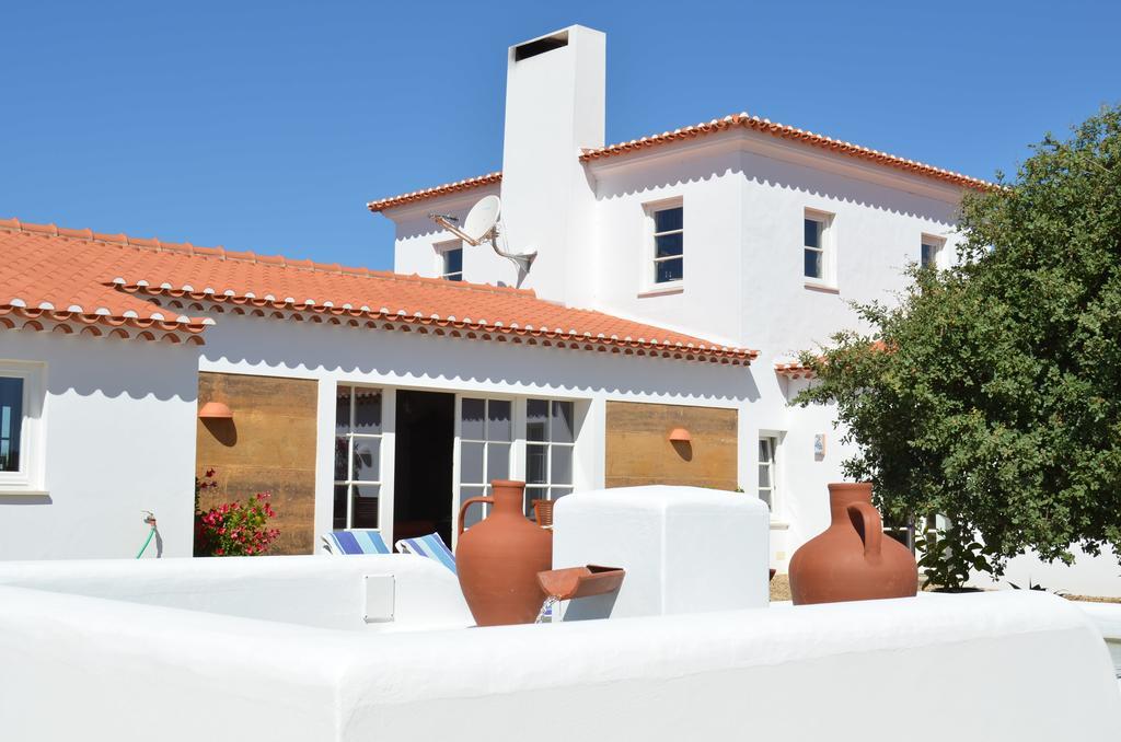 Gotas De Luar Turismo Rural Guest House Вила Нова де Милфонтеш Екстериор снимка